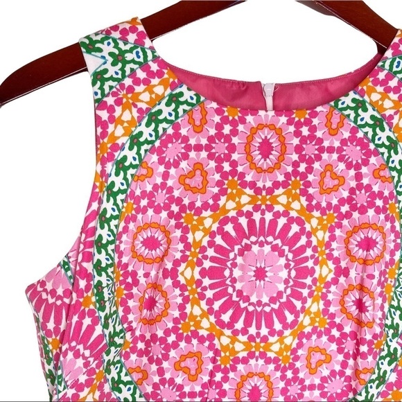 LONDON TIMES Mosaic Print Sleeveless Shift Dress Size 4 in Bright Pink Print - Picture 4 of 14